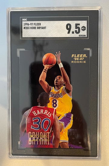 1996 Fleer Kobe Bryant RC #203 SGC 9.5 MINT