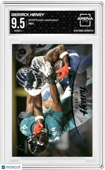 2023 Panini Luminance Derrick Henry #84 Arena Club 9.5