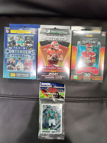 2021 Contenders, Playbook, Prizm Draft Picks Hanger Lot