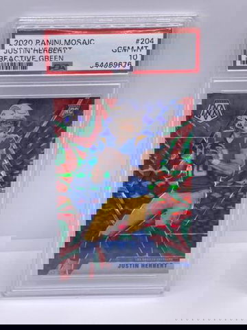 2020 Panini Mosaic Reactive Green Reactive Justin Herbert Rookie PSA 10 Chargers