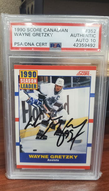 1990 Score Canadian Wayne Gretzky Autographed