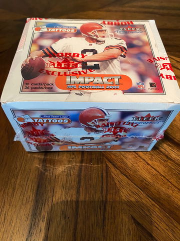 2000 Fleer Impact Factory Sealed Box