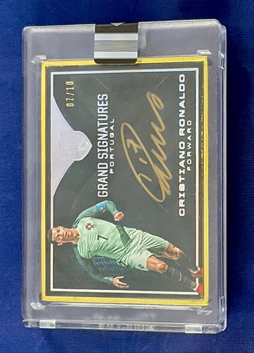 CRISTIANO RONALDO -- 2018 Eminence 'Grand Sigs' ON-CARD AUTO -- #7/10 Jersey # -- Portugal -- PANINI STICKER ENCASED