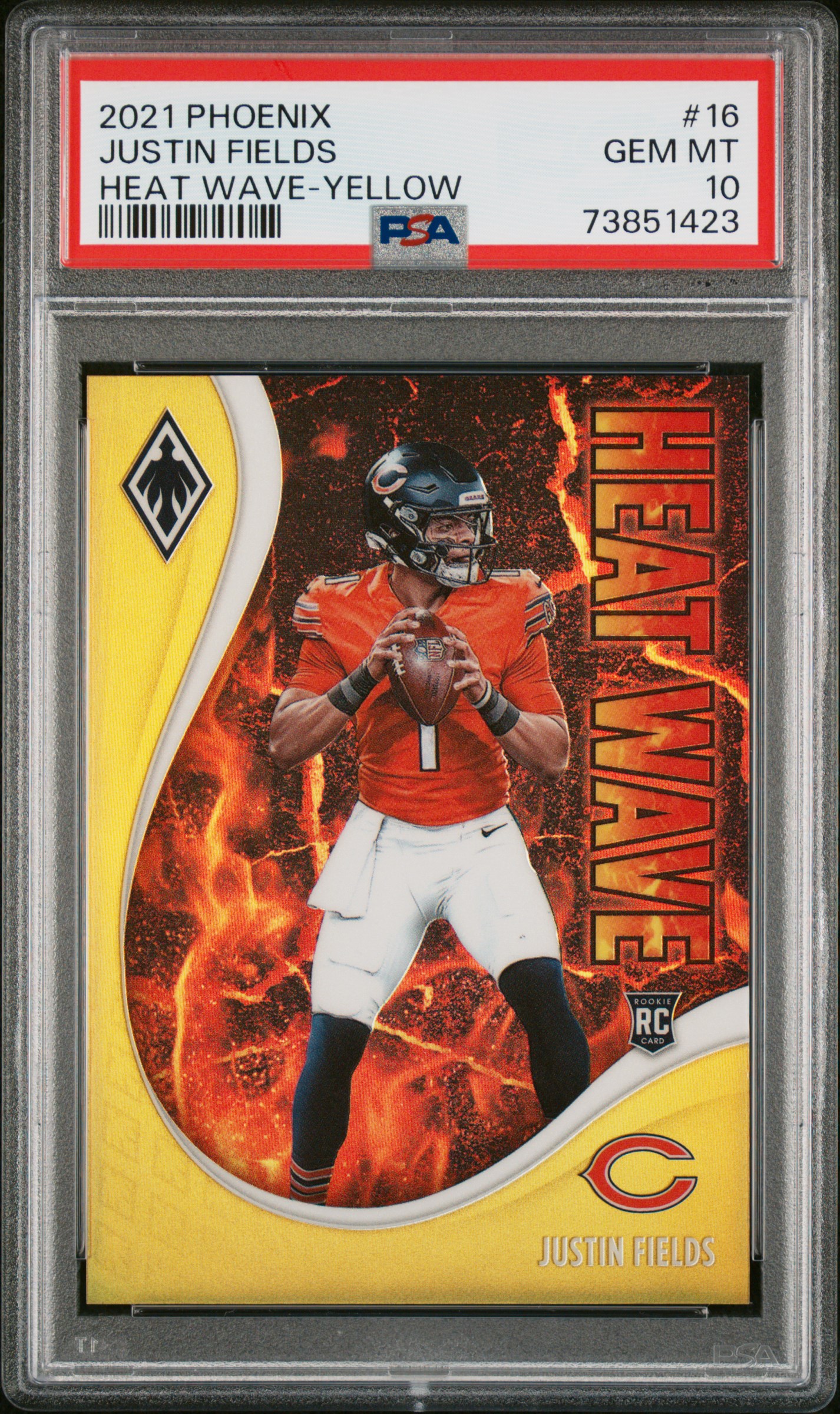 2021 Panini Phoenix Heat Wave Yellow Justin Fields #16 /75 PSA 10