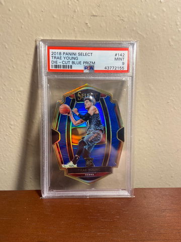2018 Select Die Cut Blue Prizm Trae Young PSA 9 /249