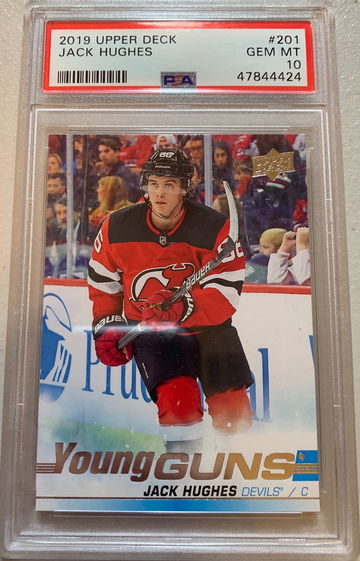 2019 Upper Deck Jack Hughes Young Guns RC PSA 10