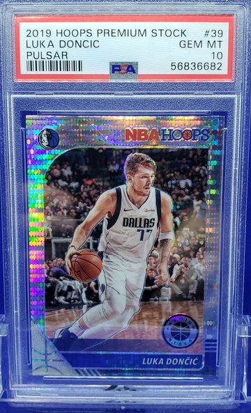 2019 Hoops Premium Stock Luka Doncic Pulsar PSA 10 Gem-Mint