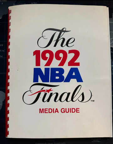 1992 NBA Finals Media Guide Chicago Bulls/ Portland Trailblazers Michael Jordan