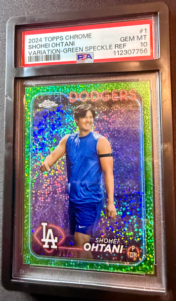 2024 Topps Chrome Shohei Ohtani Image Variation-Green Speckle Ref #/99