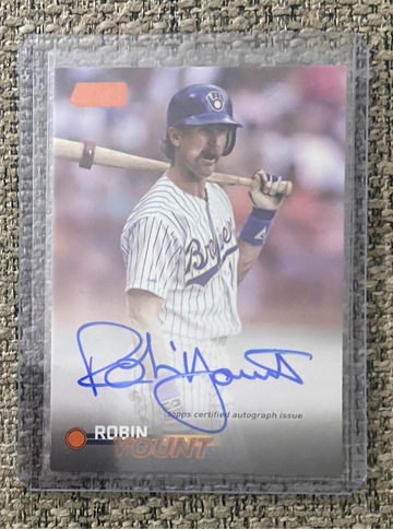 2023 Topps Stadium Club Orange Robin Yount /5 Auto