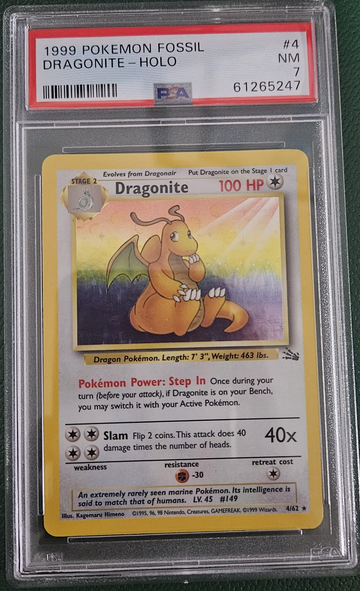 1999 Pokemon Fossil Dragonite Holo #4 PSA 7