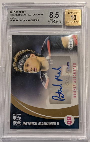 2017 Sage Hit - Autographs Patrick Mahomes II #A23 Red Graded 8.5 (Auto, RC. #1 of 250!) 🔥