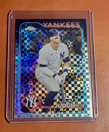 2024 Topps Chrome Aaron Judge XFractor