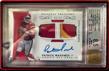 PATRICK MAHOMES 2017 National Treasures NFL Gear/25 Rookie Patch Auto BGS 8.5/10!