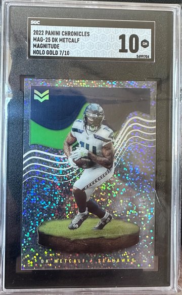 2022 Panini DK Metcalf Magnitude Holo Gold 7/10 acetate SGC 10