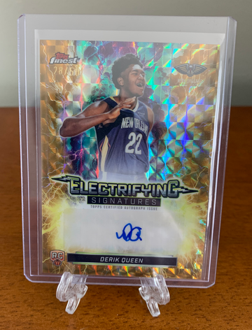 2026 Topps Finest Derik Queen Electrifying Gold Geometric Auto RC /50