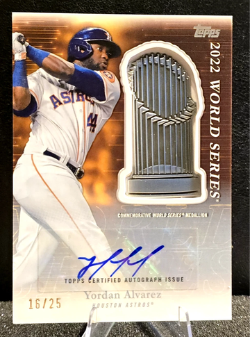 2023 Topps Update YORDAN ALVAREZ Auto Commerative World Series Trophy /25 Astros