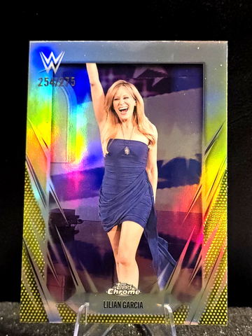 2026 Topps Chrome WWE  Lilian Garcia  /275  Yellow Refractor