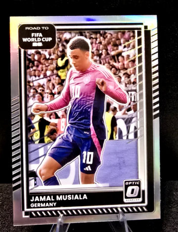 2025-26 Donruss  Road to FIFA World Cup  OPTIC CHROME HOLO  Jamal Musiala  Germany