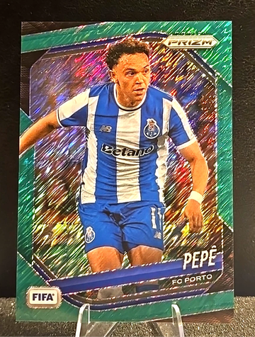2025-26 Panini FIFA Prizm  Pepe  GREEN SHIMMER FOTL  2/2   FC Porto