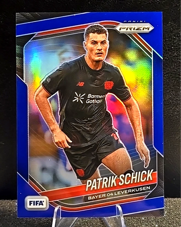 2025-26 Prizm FIFA  BLUE SHIMMER FOTL  5/5  Robert Andrich  Bayer Leverkusen