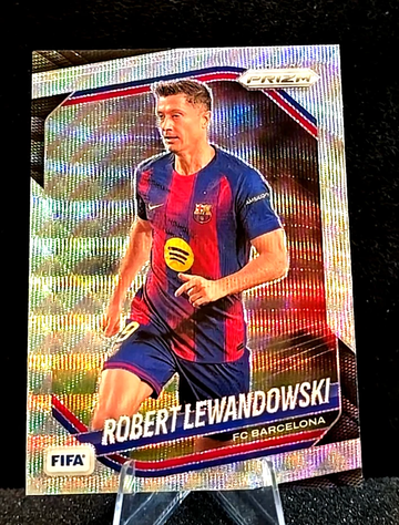 2025-26 Panini Prizm FIFA  Barcelona  Robert Lewandowski  Silver Wave