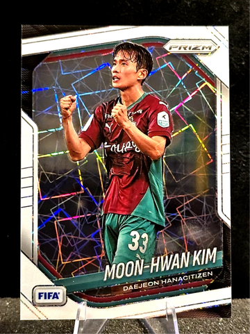 Moon-hwan Kim  2025-26 Panini Prizm FIFA #36  White Lazer  /25  Deajeon Hanacitizen