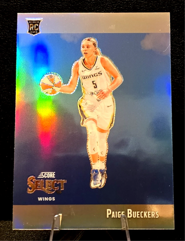 Paige Bueckers  2025 WNBA Select  Score Throwback SP  SILVER PRIZM  #18 (RC)  Wings
