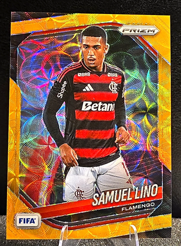 2025-26 PANINI PRIZM FIFA  SAMUEL LINO  GOLD CHOICE   7/10  Flamengo