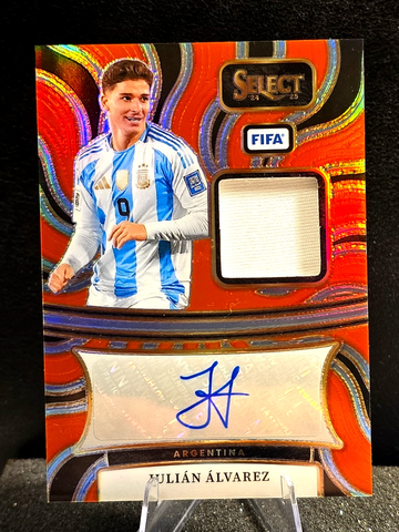 Julian Alvarez  2024-25 Panini Select Fifa  Jersey  Red  Auto  #AM-JA Argintina