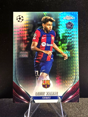 2023-24 Topps Chrome  Lamine Yamal #64  RC Rookie  Aqua  Hyper Prism  Spain Barcelona