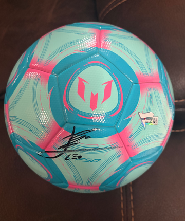 Lionel Messi Signed Autographed Soccer Ball with Fanatics COA AUTHENTIC 