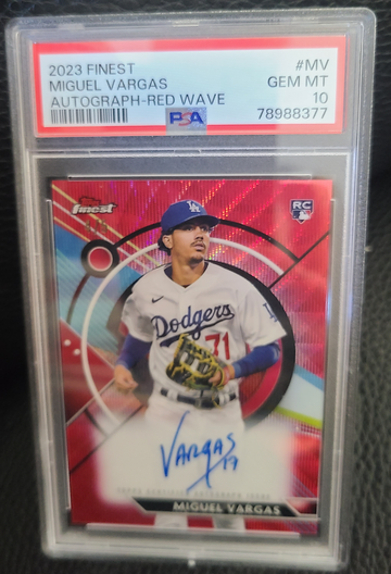 2023 Topps Finest Miguel Vargas Red Wave Rookie Auto /5  PSA 10