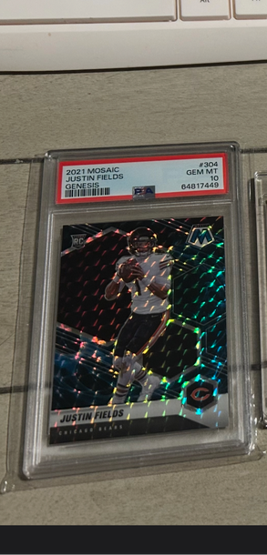 2021 mosaic Genesis psa 10 Justin fields