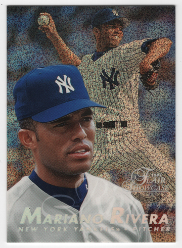 1997 FLAIR SHOWCASE ROW 0 MARIANO RIVERA # 142 HOF
