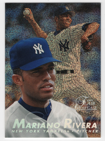 1997 FLAIR SHOWCASE ROW 0 MARIANO RIVERA # 142 HOF
