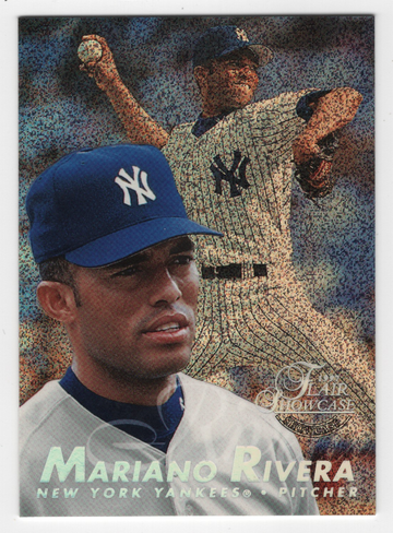 1997 FLAIR SHOWCASE ROW 0 MARIANO RIVERA # 142 HOF