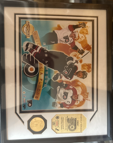 ERIC LINDROS LIMITED EDITION HIGHLAND MINT AUTHENTIC