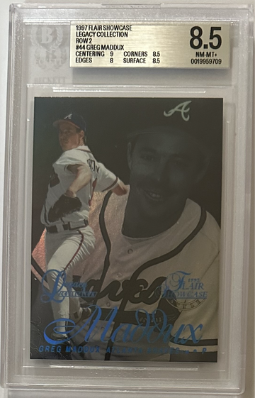 🔥 1997 FLAIR SHOWCASE LEGACY COLLECTION GREG MADDUX # 44 HALL OF FAMER 052/100