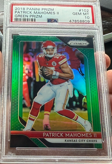 2018 Panini Prizm Patrick Mahomes Green Prizm SPSA 10