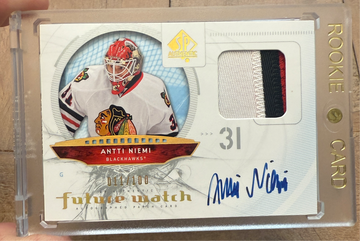 2009 SP Authentic Antti Niemi Future Watch Rookie Patch Auto RPA /100