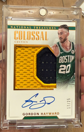 2017 National Treasures Gordon Hayward Colossal Game Worn Patch Auto Bronze /25