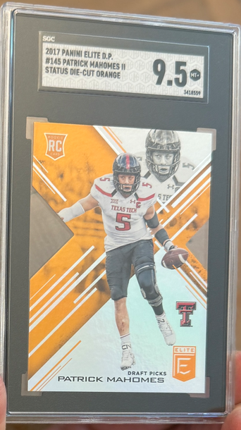 2017 Panini Elite Draft Picks Patrick Mahomes Rookie Orange Die Cut SGC 9.5