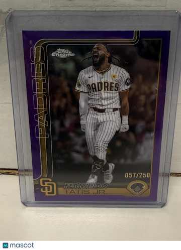 2025 Topps Chrome Fernando Tatis Jr. #159
