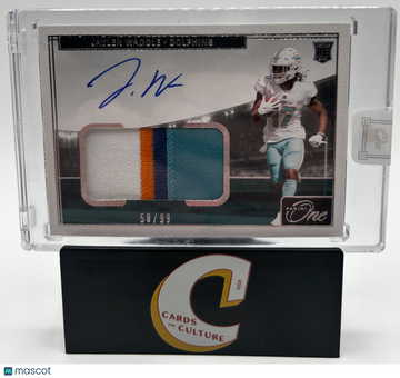 2022 Panini One Jaylen Waddle #8 /99 Patch RC
