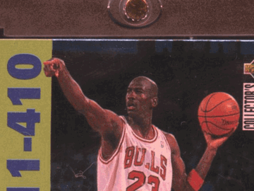 1995 Upper Deck Collector's Choice Michael Jordan Chicago Bulls #410 Players Club Platinum Trading Card