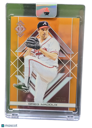 2025 Topps Triple Threads Greg Maddux #71 Amber /25
