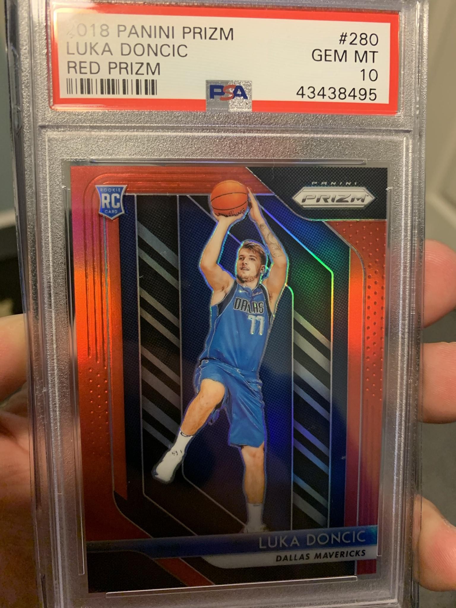 Luka Doncic 2018 Prizm Red /299 PSA 10