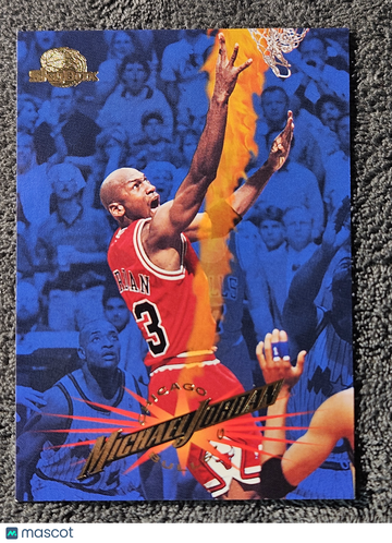 1995 SkyBox #15 Michael Jordan Fire Shot