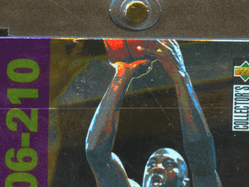 1995 Upper Deck Collector's Choice Michael Jordan Chicago Bulls #210 Silver Signature Trading Card